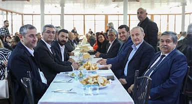Atabay, Depremzedeler İçin Düzenlenen Dostluk Ve Dayanışma Yemeğine Katıldı
