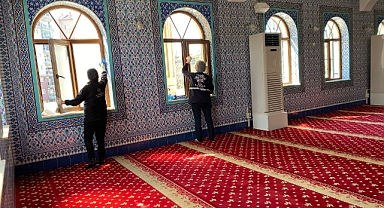 Aydın Büyükşehir Belediyesi İbadethane Temizlik Ekiplerinin Sayısını Artırdı