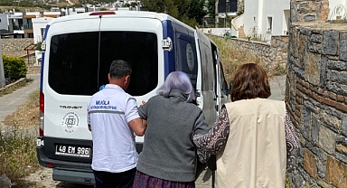 Büyükşehir Ekipleri Vatandaşları Sandığa Götürecek