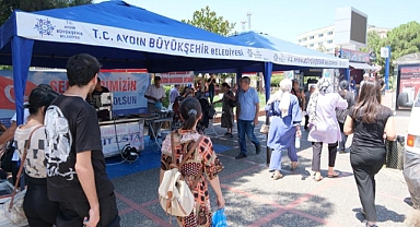 Aydın Büyükşehir Belediyesi’nden Yavru Vatana Saygı Duruşu
