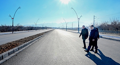 Başkan Gürkan Kuzey Kuşak Yolu Bağlantı Yolunda İncelemelerde Bulundu