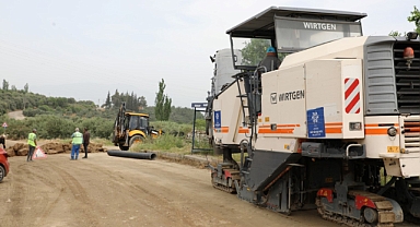 Aydın Büyükşehir Belediyesi’nden Karacasu’da Yol Yapım Çalışması