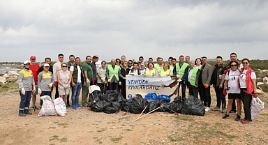 Didim’de Kıyı Temizliği Çalışması Gerçekleştirildi