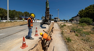 İzmir Büyükşehir Belediyesi Çeşme'nin İçme Suyu Sorununa Neşter Vuruyor