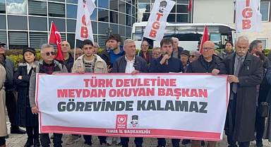 Cumhuriyet’e Meydan Okuyan Başkan Görevinde Kalamaz!