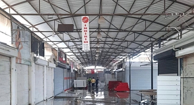 Mavişehir Halk Pazarı’nda Temizlik Çalışması Yapıldı