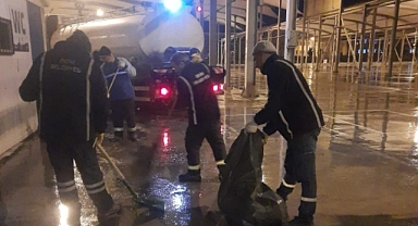 Didim’de Semt Pazarlarında Temizlik Ve Yıkama Çalışmaları Devam Ediyor
