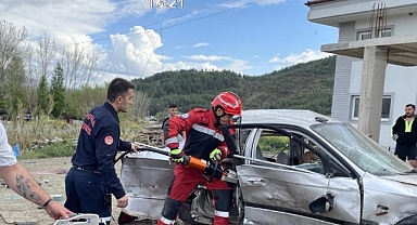 Büyükşehir İtfaiyesi Bayram Tatilinde 144 Olaya Müdahale Etti