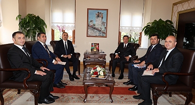 Azerbaycan Büyükelçisi Reşad Memmedov’dan Başkan Aras’a Ziyaret