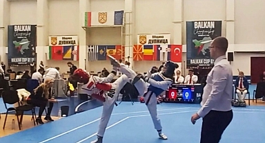 Büyükşehir Sporcusu’ndan Balkan Taekwondo Cup’ta Bronz Madalya