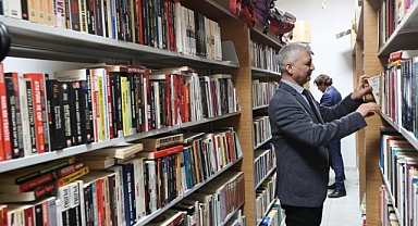 Muğla Okuyor, Muğla Paylaşıyor: Büyükşehir’in Kitap Kampanyasına Yoğun İlgi