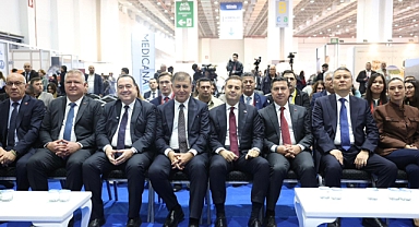 Başkan Aras 19.Uluslararası Turizm Ticaret Fuarı’na Katıldı