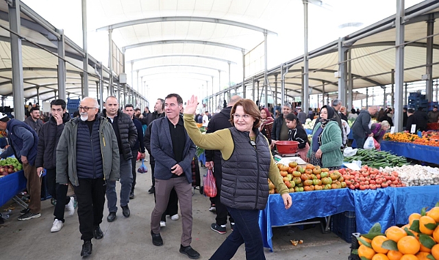 Başkan Hatice Gençay, Pazar Esnafının Yanında